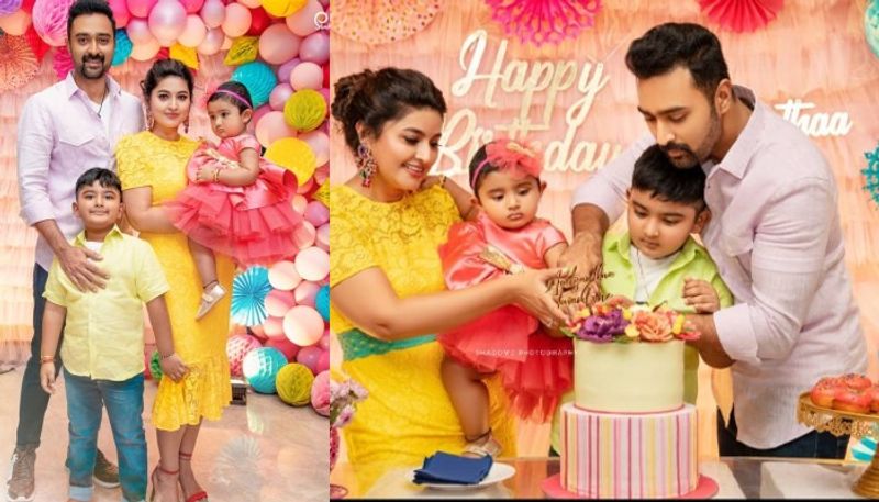 
சமீபத்தில் தான் சினேகா - பிரசன்னா தம்பதியின் செல்ல மகள் முதல் பிறந்தநாள் மிகவும் விமர்சையாக கொண்டாடப்பட்டது. 