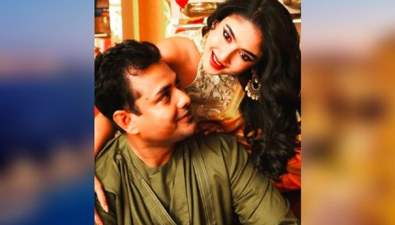 সোশ্যাল মিডিয়ায় কেবল হুমকিই নয়, সায়নীর পেশাগত জগৎ নিয়ে কুরুচিকর মিমও তৈরি করে শুরু হয়েছে সাইবার বুলিং।