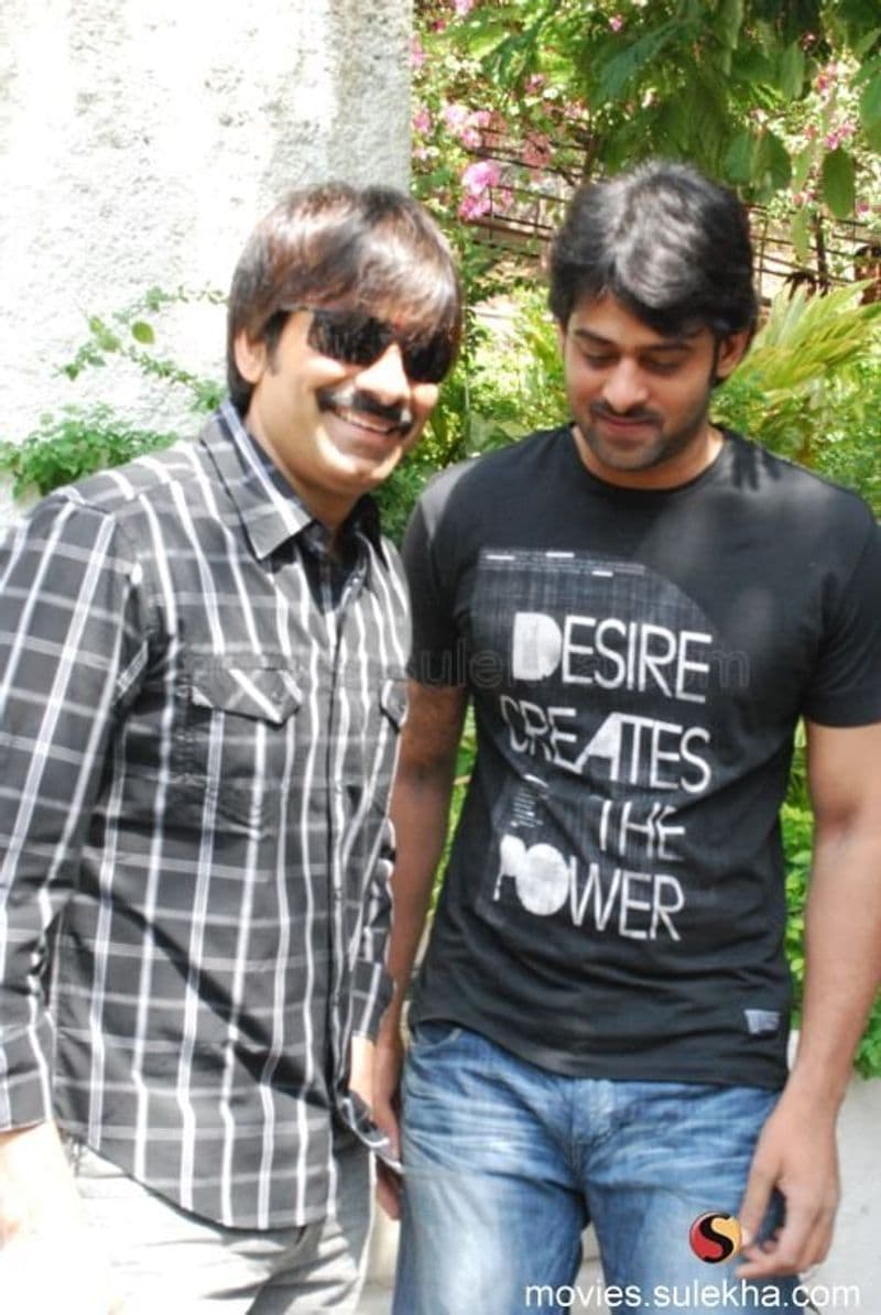 రెబల్ స్టార్ ప్రభాస్తో రవితేజ రేర్ పిక్.