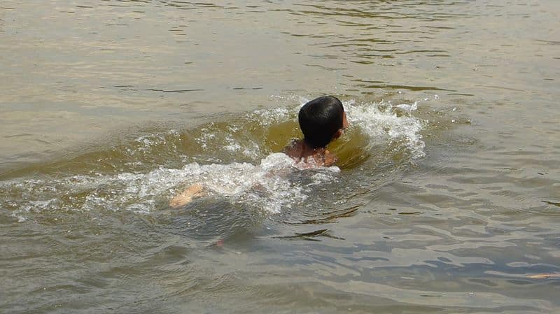 3 children who were playing in the street were rescued from the lake as dead Body .. How did this atrocity happen.?