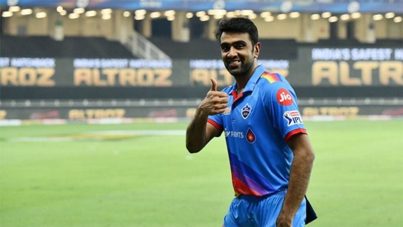 <p>তবে এই তালিকায় শুধু অশ্বিন নয়। টেস্টে ৩০০’র বেশি উইকেট নেওয়া বোলারদের কিন্তু দলের জয়ে বড় অবদান রয়েছে। মুরলীধরন ৪০.৪ শতাংশ, রিচার্ড হেডলি ৩৫.৭ ও অনিল কুম্বলে ৩০.৭ উইকেট নিয়ে দলের জয়ে বড় ভূমিকা পালন করেছিলেন।<br />
</p>