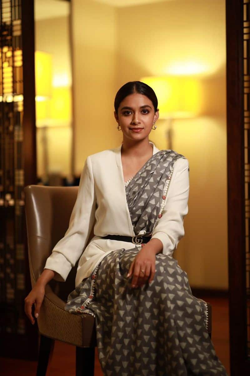 actress keerthi suresh latest saree photo gallery