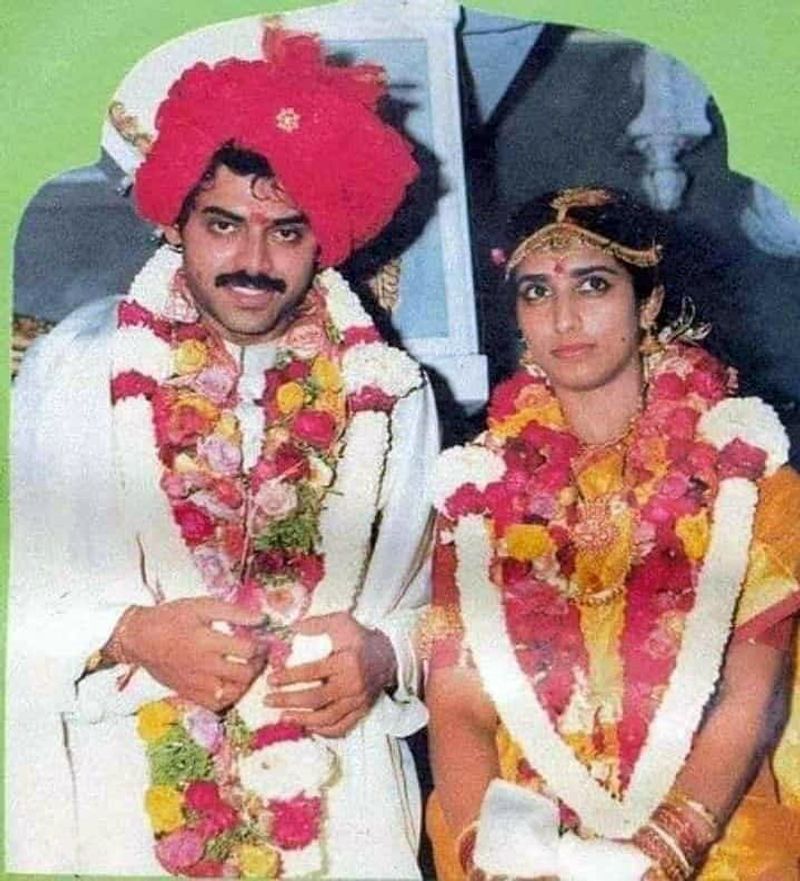 విక్టరీ వెంకటేష్, నీరజల రేర్ మ్యారేజ్ ఫోటో.