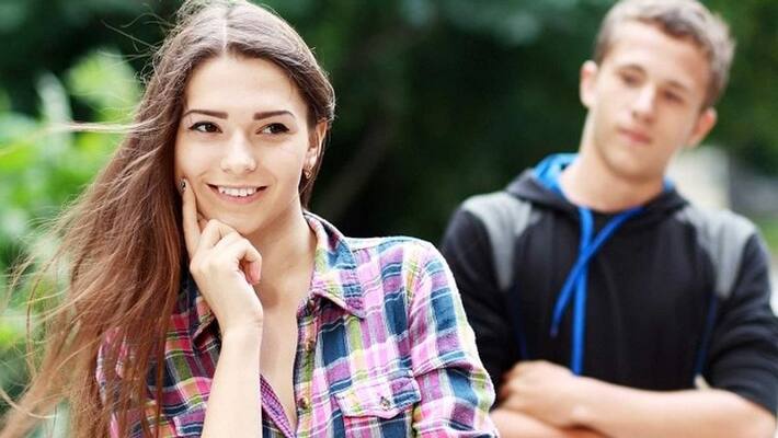 Girls attract to these type boys, research reports MJA Girls attract to these type boys, research reports MJA