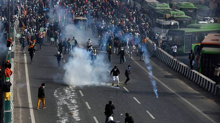 Struggling to cover the roads ..? Supreme Court condemns ..! Struggling to cover the roads ..? Supreme Court condemns ..!