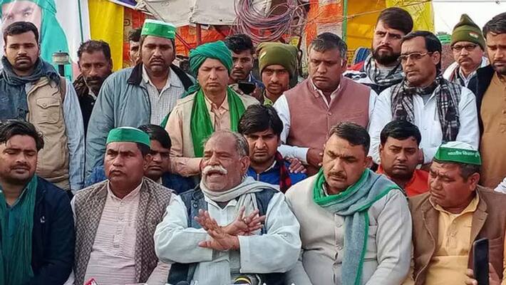 Agriculture Bill, delhi,ncr, samyukt kisan morcha decide to not withdraw any rally, farmers meeting on sindhu border for further strategy Agriculture Bill, delhi,ncr, samyukt kisan morcha decide to not withdraw any rally, farmers meeting on sindhu border for further strategy