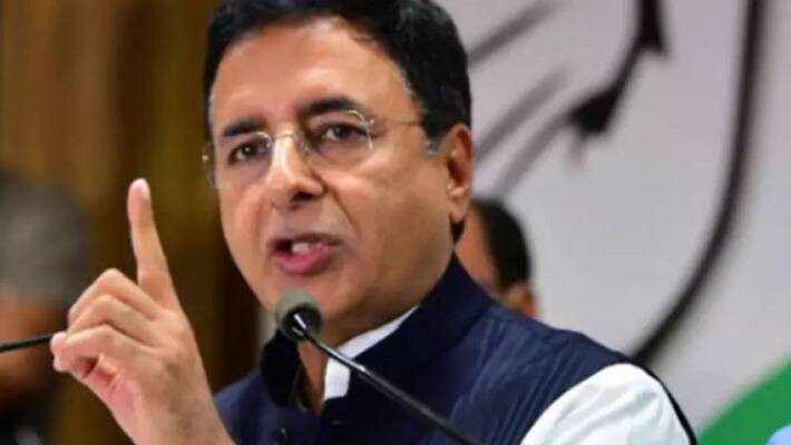 congress leader surjewala Talks About Karnataka CM change issue snr congress leader surjewala Talks About Karnataka CM change issue snr