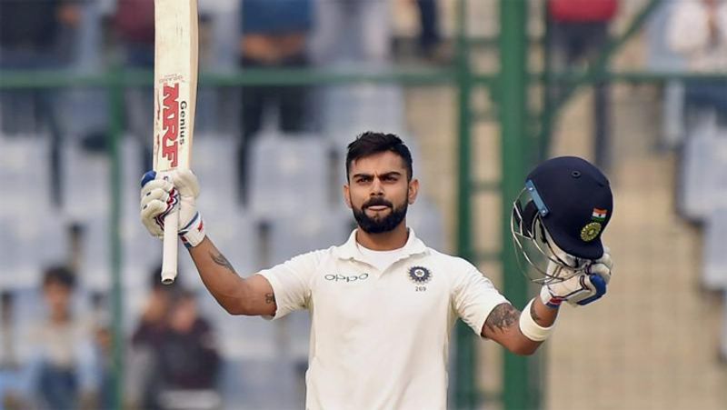 నేను చూసిన ప్లేయర్లలో విరాట్ కోహ్లీ ది బెస్ట్ బ్యాట్స్మెన్... నేను మాత్రమే కాదు, చాలామంది ఈ విషయాన్ని ఒప్పుకుని తీరాల్సిందే... పిచ్తో, బౌలర్లతో సంబంధం లేకుండా విరాట్ కోహ్లీ పరుగులు సాధిస్తాడు...