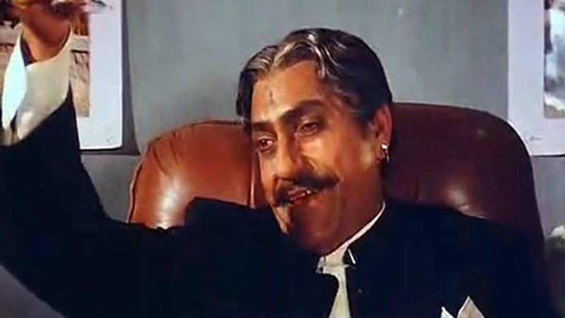 अमरीश पुरी
किरदार- बिशम्बर नाथ
अमरीश पुरी को इंडस्ट्री में मुगोम्बो के नाम से जाना जाता है। फिल्म मि. इंडिया का उनका यह किरदार आज भी लोगों के जहन में बसा हुआ है। कई फिल्मों में विलेन का किरदार निभाने वाले अमरीश अब इस दुनिया में नहीं है।