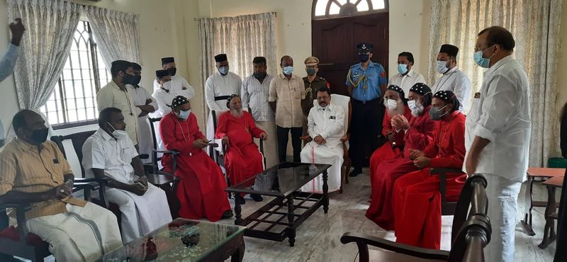 Mizoram Governor PS Sreedharan Pillai met to resolve the Jacobite Orthodox Church Controversy