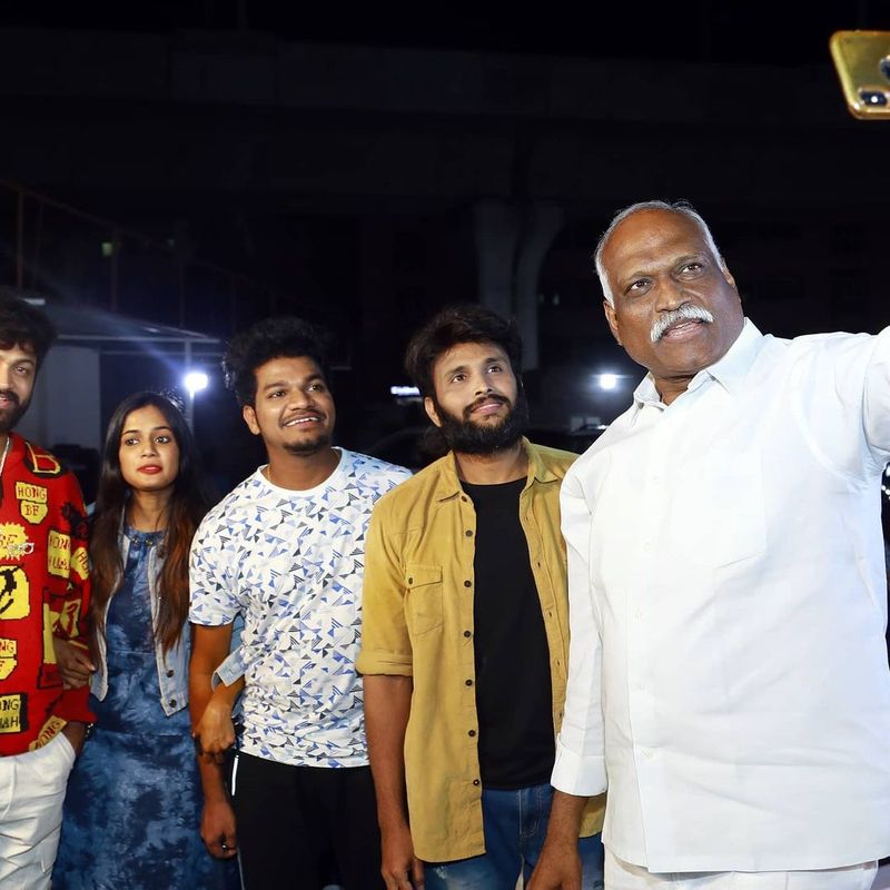 మరోవైపు సోహైల్ హీరోగా ఓ మూవీకి సైన్ చేయగా... అవినాష్ స్టార్ మాలో కామెడీ స్టార్స్ అనే ప్రోగ్రాం చేస్తున్నారు.