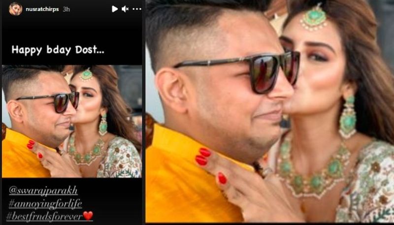 একজন অন্য ব্যক্তিকে চুম্বনে ভরিয়ে দিলেন নুসরত। কে এই পুরুষ যার সঙ্গে এমন ঘনিষ্ঠতায় মজে অভিনেত্রী।
