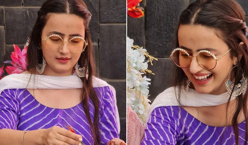 'कुछ लोगों को यह एंटरटेनिंग लगेगा, पर कुछ को नहीं। हम जिस बैकग्राउंड से आते हैं, वहां किसी के ट्राउजर या पैंट का नाड़ा खींचना बहुत बड़ी बात मानी जाती है। यह एक व्यक्ति की पर्सनल स्पेस है और किसी को वह क्रॉस नहीं करनी चाहिए।'
