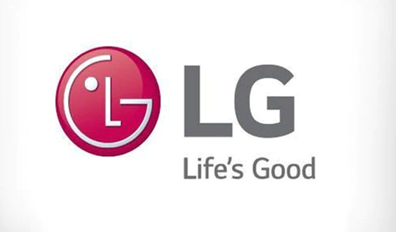 LG: भारत में LG के इलेक्ट्रॉनिक्स सामान काफी बिकते हैं। इसके लोगो में LG साफ़ लिखा हुआ है। इसके लोगो में आपको एक मुस्कुराता हुआ चेहरा नजर आएगा। साथ ही L में नाक बना हुआ है। इस लोगो के जरिये कंपनी ग्राहकों कोमुस्कुराहट बांटना चाहती है।
