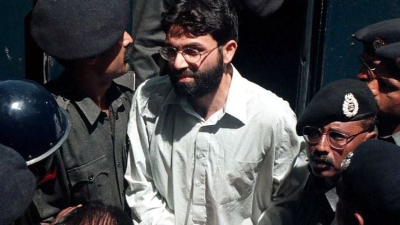 उमर शेख 1999 में एयर इंडिया की उड़ान 814 के हाईजैक में भी शामिल था। इस विमान में 150 यात्री थे। दरअसल, इस विमान को छोड़ने के बदले उमर शेख सहित जेश ए मोहम्मद के सरगना मसूद अजहर और मुश्ताक अहमद जरगर को रिहा किया गया था। बता दें कि 2007 में उमर सईद शेख को फांसी की सजा सुनाई गई थी। लेकिन बाद में उसे डेनियल की हत्या में आरोपी नहीं माना गया। उसे सिर्फ किडनैप का दोषी माना गया और सजा बदलकर 7 साल कर दी गई। अब उसे रिहा किया जा रहा है।