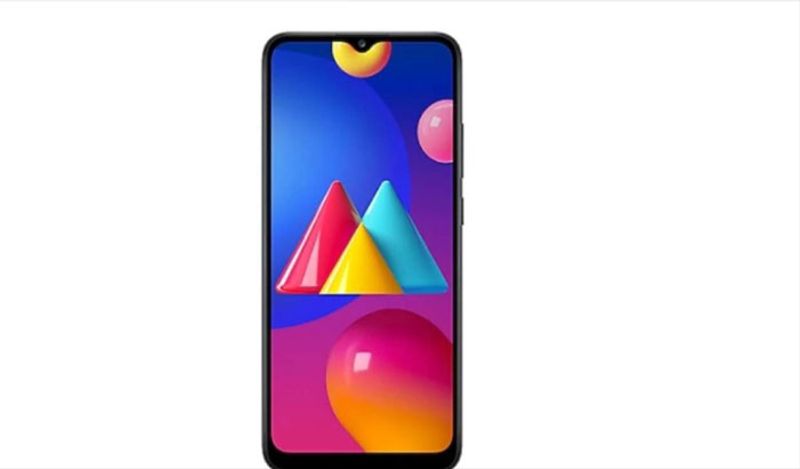 Samsung Galaxy M02: सैमसंग का ये मॉडल 2 फरवरी को लॉन्च होगा। इसकी कीमत 7 हजार से नीचे होगी। इसकी सेल अमेज़ॉन पर की जाएगी। इस फोन की सबसे बड़ी खासियत इसकी बैटरी है, जो 5000 mAh है। 