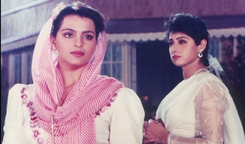 शिल्पा शिरोडकर और सिंगर सुदेश भोसले ने फिल्म से कुछ एक्सपीरियंस शेयर किए हैं। जिस पर शिल्पा ने अमिताभ से हुई पहली मुलाकात पर और उनके साथ काम करने पर खुशी जताई। 