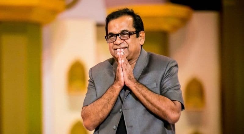 బ్రహ్మానందం వెయ్యికిపైగా సినిమాల్లో నటించి గిన్నీస్ బుక్ ఆఫ్ వరల్డ్ రికార్డ్ లోకి ఎక్కిన విషయం తెలిసిందే.
