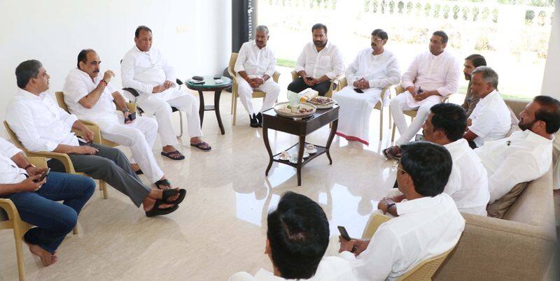 AP Panchayat election... nellore ycp leaders meeting