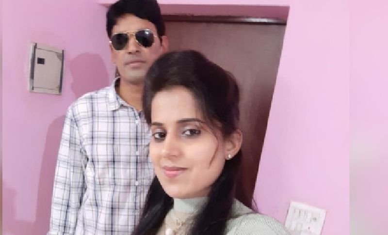 सबसे खास बात यह है कि प्रमिला नेहरा ने ये सभी परीक्षाएं शादी के बाद कड़ी मेहनत करके पास की हैं। प्रमिला की शादी सीकर जिले के गांव बोदलासी के राजेंद्र प्रसाद रणवा के साथ हुई है। राजेंद्र फिलहाल दिल्ली पुलिस में कांस्टेबल है।