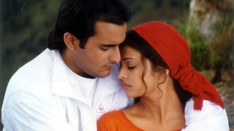 अक्षय को फिल्म 'ताल' से पहचान मिली। ये फिल्म 1999 में आई थी और सुपरहिट रही थी। फिल्म में अक्षय ने ऐश्वर्या राय के साथ रोमांस किया था। फिल्म 'दिल चाहता है' के लिए अक्षय को फिल्मफेयर बेस्ट सपोर्टिंग एक्टर का अवॉर्ड मिला था। इसके बाद अक्षय ने 'हमराज', 'हंगामा', 'हलचल', 'रेस' और 'दहक' जैसी फिल्मों में काम किया। वे अभी भी फिल्मों में एक्टिव हैं।