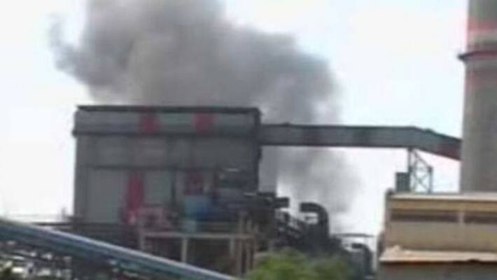 Steel factory boiler cracked; Burning coal fell on 35 workers, condition critical asa Steel factory boiler cracked; Burning coal fell on 35 workers, condition critical asa