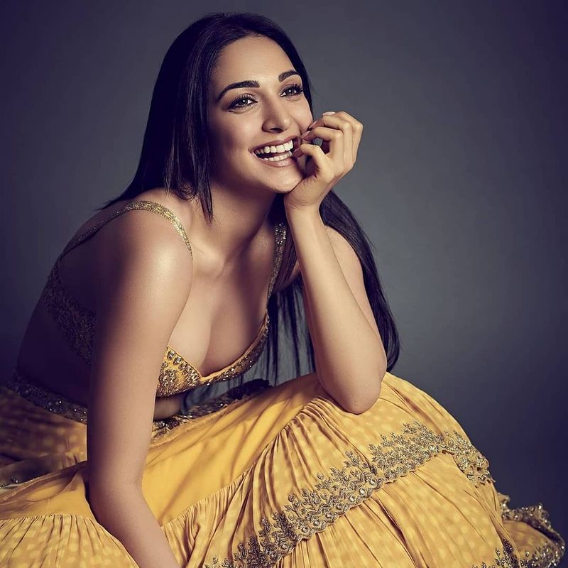 <p style="text-align: justify;">সম্প্রতি তিনি শুটিংয়ের কাজে ব্যস্ত ছিলেন শেরশাহ ছবিতে। সেখানেই তার বিপরীতে অভিনয় করেছেন সিদ্ধার্থ মালহোত্রা।</p>