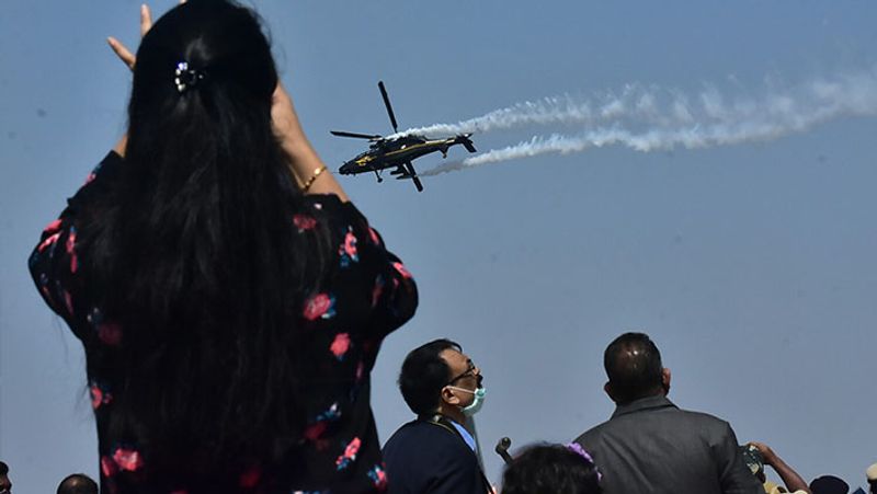 आमतौर पर ऐसे शो हर कहीं देखने को नहीं मिलते, इसलिए इसे लेकर आम लोगों में भी खासा क्रेज दिखाई देता है।