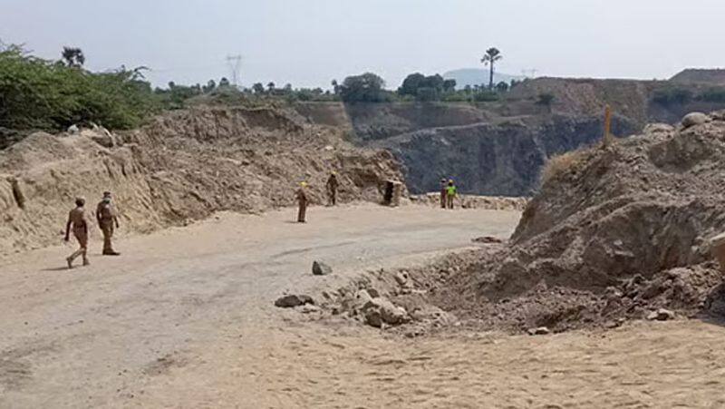 kanchipuram stone quarry accident..2 people dead