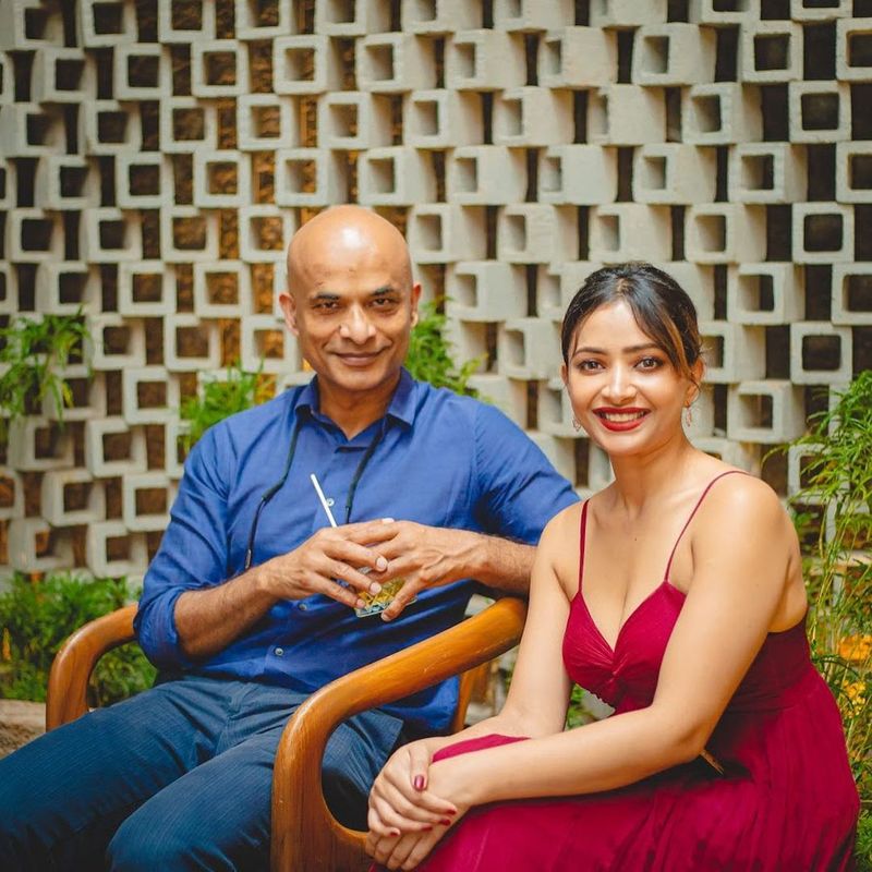 `బద్రినాథ్ కి దుల్హానియా`లో కీలక పాత్రలో మెప్పించింది. ఆ తర్వాత `ది తస్కెంట్ ఫైల్స్` చిత్రంలో అలరించింది.