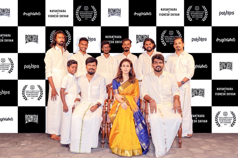 <p>விக்னேஷ் சிவன் இயக்கத்தில் விஜய்சேதுபதி, சமந்தா, நயன்தாரா நடித்து வரும் “காத்து வாக்குல ரெண்டு காதல்” படத்திற்கு இணை தயாரிப்பாளராக ரவுடி பிக்சர்ஸ் நிறுவனம் உள்ளது.சமீபத்தில் அருண் மாதேஸ்வரன் இயக்கத்தில் வஸந்த் ரவி, ரவீனா, பாரதிராஜா உள்ளிட்ட பலர் நடிப்பில் உருவாகியுள்ள 'ராக்கி' படத்தின் விநியோக உரிமையை ரவுடி பிக்சர்ஸ் நிறுவனம் கைப்பற்றியது. </p>