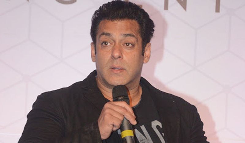 <p style="text-align: justify;">কিন্তু খানের হয়ে এই কাজ করে তিনি কোনও টাকাই নেবেন না, এমনটাই সাফ জানিয়ে দিলেন সলমন খান। </p>