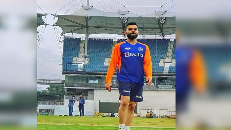 <p>বিশ্বে ক্রিকেটারদের মধ্যে ও ইনস্টাগ্রামে বিরাট কোহলির ফলোয়ার্স সংখ্যা সবথেকে বেশি। ধারে কাছে নেই কোনও ক্রিকেটার।<br />
</p>