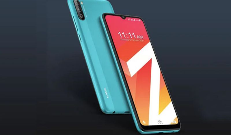 अब बात करते हैं इस फोन के कैमरा की। Lava Z1 में बैक कैमरा 5 मेगापिक्सल का दिया गया है जो फ्लैश के साथ अवेलेबल है। वहीं फ्रंट कमरा भी 5 मेगापिक्सल है। सेल्फी और वीडियो के लिए भी फ्लैश की सुविधा दी गई है। यानी आप अँधेरे में भी सेल्फी और वीडियो ले सकते हैं।
