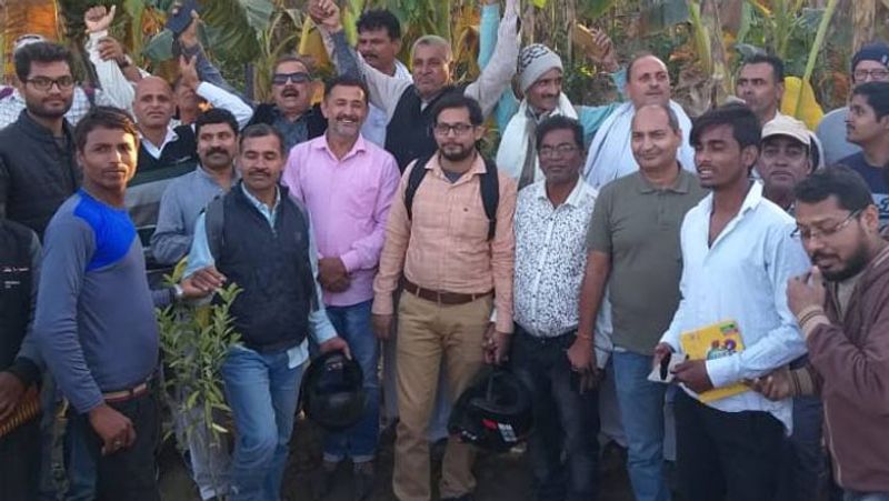 श्याम सिंह बताते हैं कि आर्गेनिक फसल के प्रति अब लोगों का रुझान बढ़ रहा है। इसलिए बिक्री आसानी से हो जाती है। उनका बगीचा देखने दूर-दूर से लोग आते हैं और फार्मिंग के तौर-तरीके सीखते हैं। श्याम सिंह खेतों की उर्वरा शक्ति बढ़ाने केमिकल का इस्तेमाल नहीं करते। वे खाद में गुड़, बेशन, गोबर, गोमूत्र आदि मिलाते हैं। नीम और हल्दी के मिश्रण से कीटनाशक बनाते हैं।