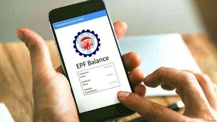 top 20 HNIs have rs 825 crore in their pf accounts govt reports MJA top 20 HNIs have rs 825 crore in their pf accounts govt reports MJA