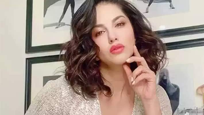 sunny leone Accused of forgery of 29 lakh rupee police interrogates Actress KPY sunny leone Accused of forgery of 29 lakh rupee police interrogates Actress KPY