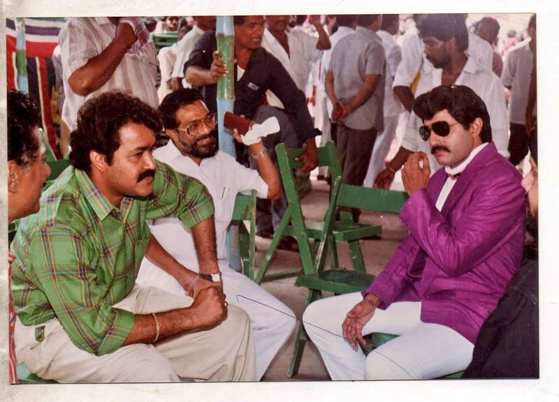 మలయాళ సూపర్ స్టార్ మోహన్లాల్తో బాలయ్య అరుదైన ఫోటో.