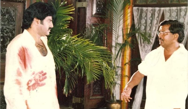 `సమరసింహారెడ్డి` షూటింగ్ టైమ్లో దర్శకుడు బి.గోపాల్తో.