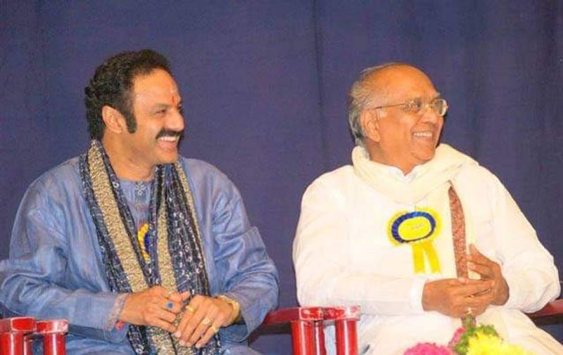 ఓ ఫంక్షన్లో ఏఎన్నార్తో..