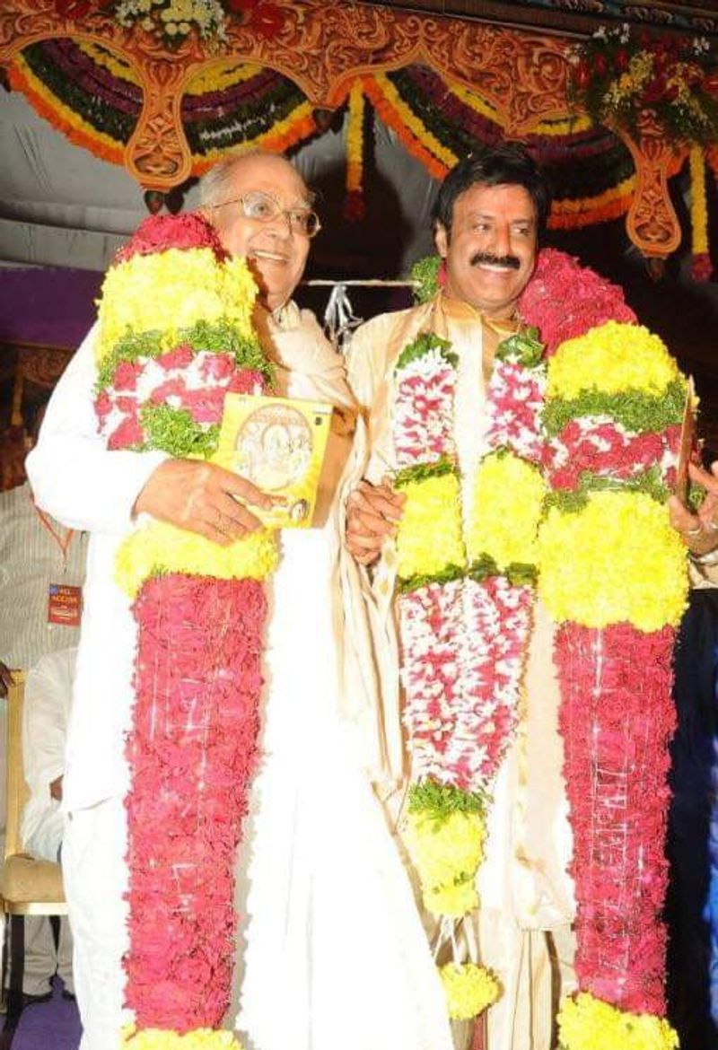 `శ్రీరామరాజ్యం` సినిమా సక్సెస్ సెలబ్రేషన్లో..