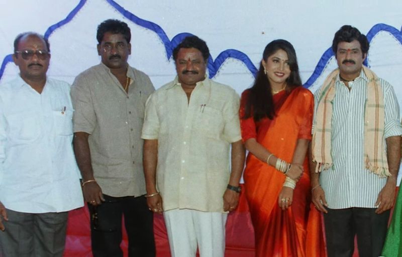 `దేవుడు` సినిమా ఓపెనింగ్లో.. బ