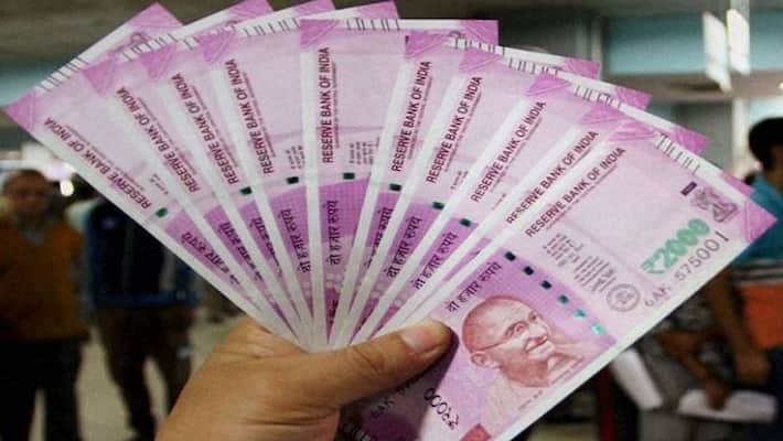 India stands out as poor very unequal country top 1 pc of population hold 22 pc national income gcw India stands out as poor very unequal country top 1 pc of population hold 22 pc national income gcw
