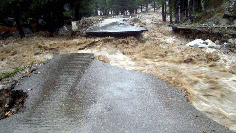 Sudden floods in Uttarakhand... 150 people dead