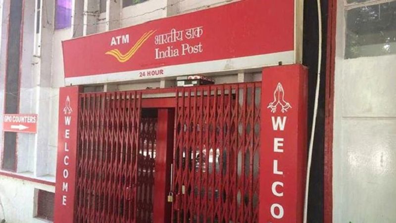 पोस्ट ऑफिस की किसान विकास पत्र स्कीम में सालाना 6.9 फीसदी की दर से ब्याज मिल रहा है। यह ब्याज दर 1 अप्रैल 2020 से लागू है। इस स्कीम में निवेश करने पर सा 124 महीने यानी 10 साल और 4 महीने की अवधि में दोगुना हो जाएगा। (फाइल फोटो)