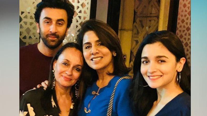 Alia didn't hesitate to talk about her personal life. She was asked whether she checks her boyfriend’s phone whenever he’s away, to which she replied with a shrug, "I know the password to my boyfriend's phone."