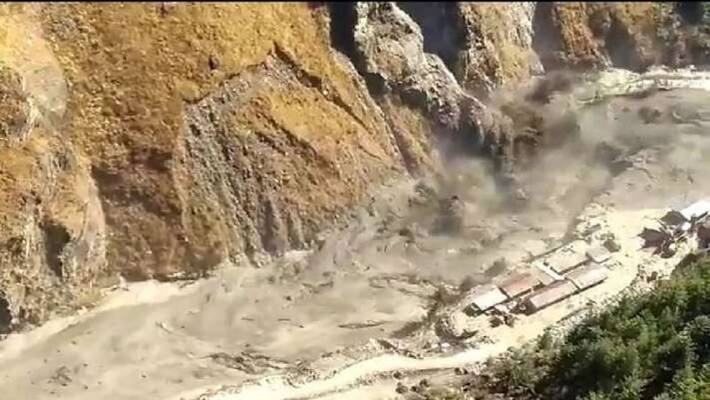 Uttarakhand flash flood: DRDO-SASE scientists leave for surveillance, reconnaissance after glacier burst-dnm Uttarakhand flash flood: DRDO-SASE scientists leave for surveillance, reconnaissance after glacier burst-dnm