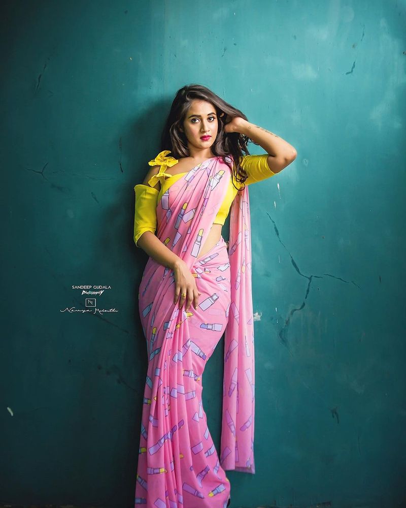 మీరు ఏదైనా ఓ పనిని చేయలేరని భావించినప్పుడు చేసిన పనికి క్రెడిట్ ఇచ్చుకోండి. అది చేయలేని పనిని చేసేందుకు ఉత్సాహాన్నిస్తుందని చెప్పింది.