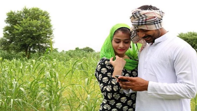 ऐसी जानकारी मिली है कि पीएम किसान सम्मान निधि योजना के तहत करीब 32.91 लाख ऐसे किसानों को 2,336 करोड़ रुपए दिए गए हैं, जो इस योजना के लिए तय नियमों के अंतर्गत नहीं आते थे। अब सरकार इन लोगों से दिए गए पैसे की वसूली करने की तैयारी कर रही है। (फाइल फोटो)