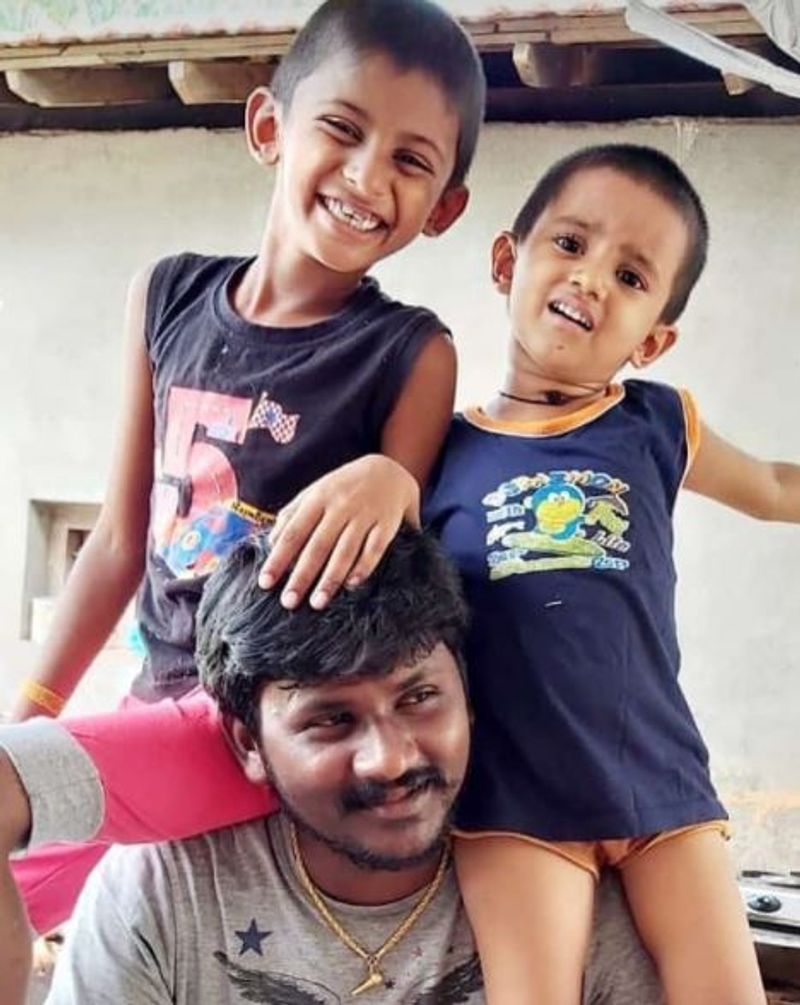 தற்போது இவர்களுக்கு இப்படி இரண்டு முத்தான பிள்ளைகளும் உள்ளனர்.